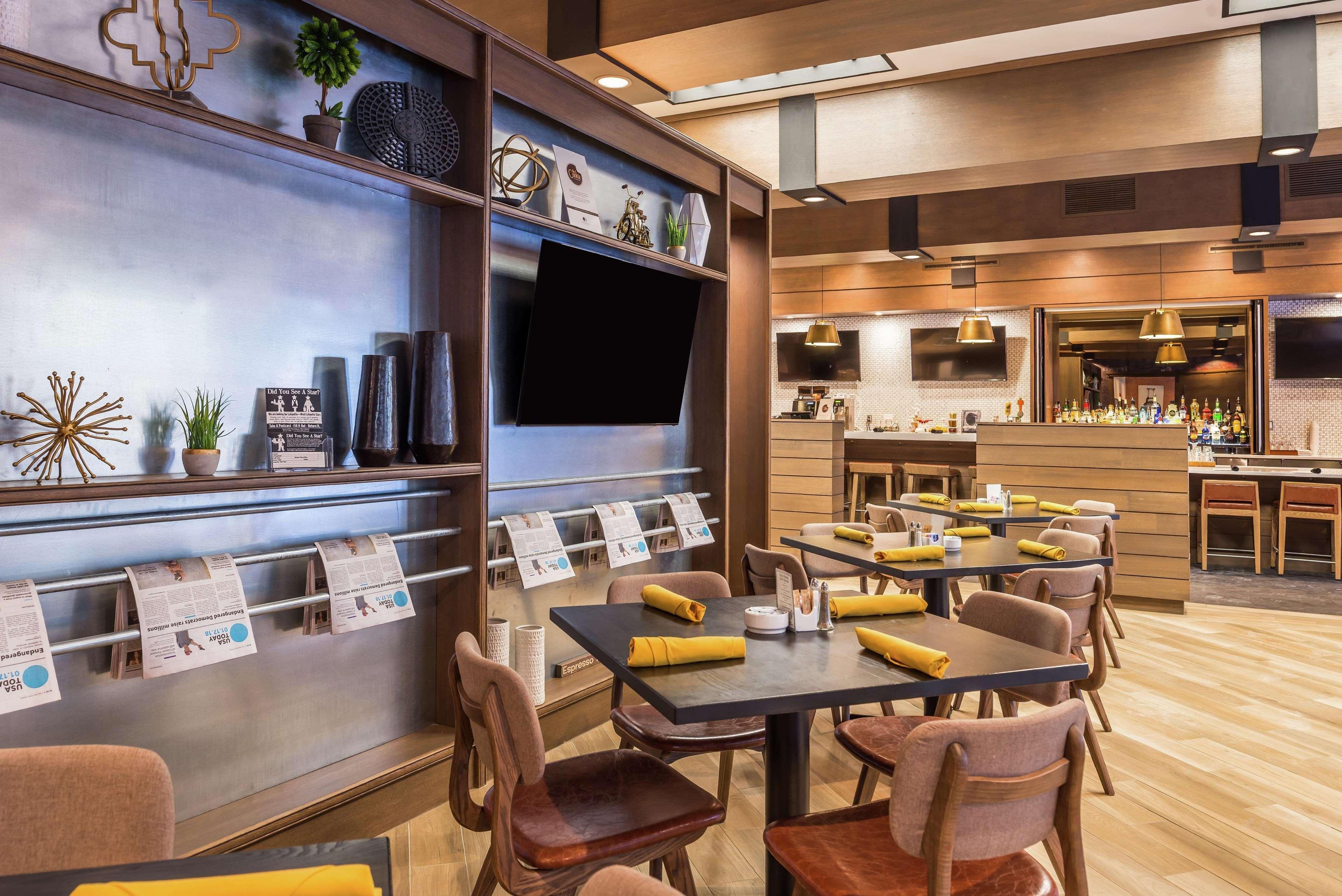 Готель Doubletree By Hilton Lafayette East Екстер'єр фото